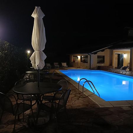 L'Infinito Bed & Breakfast Carbognano Exterior photo